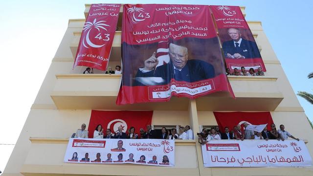 Beji Caid Essebsi, à la tête du parti tunisien Nidaa Tounes, fait campagne en vue des élections législatives du 26 octobre. [Mohamed Messara]