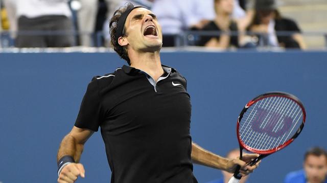 Federer a pu pousser un gros ouf de soulagement après la victoire. [Robert Deutsch]