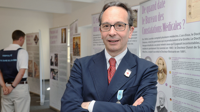 Le Dr Alessandro de Franciscis, président du Bureau des Constatations Médicales de Lourdes. [Rémy Gabalda]
