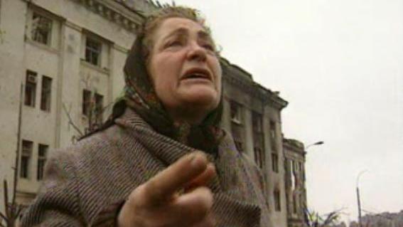 Femme de Grozny en 1995. [RTS]
