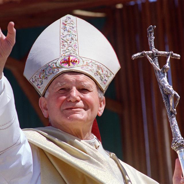 Le pape polonais Jean Paul II a dirigé l'Eglise catholique entre 1978 et 2005, soit plus de 26 ans. [AFP - Derrick Ceyrac]