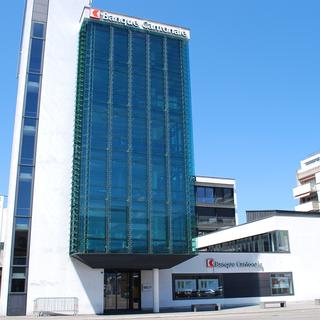 Le siège de la Banque cantonale du Jura (BCJ) à Delémont. [Gaël Klein]