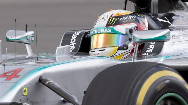 Hamilton et les Mercedes sont tout bonnement innarêtables. [Jacques Boissinot]