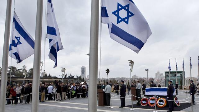 Des milliers d'Israéliens sont allés s'incliner devant le cercueil de l'ancien Premier ministre Ariel Sharon. [EPA/Keystone - Jim Hollander]