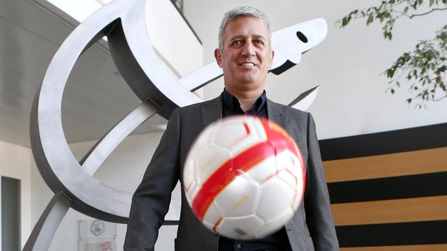 Vladimir Petkovic succédera à Ottmar Hiztfeld après le Mondial au Brésil. [Pascal Müller]