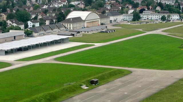 L'ancien aérodrome militaire de Dübendorf devrait jouer un rôle important dans le Parc de l'innovation. [Alessandro Della Bella]