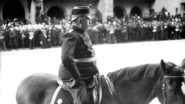 Ulrich Wille, le commandant en chef de l'armée suisse durant la 1ere guerre mondiale. [Domaine public, Wikimcommons]