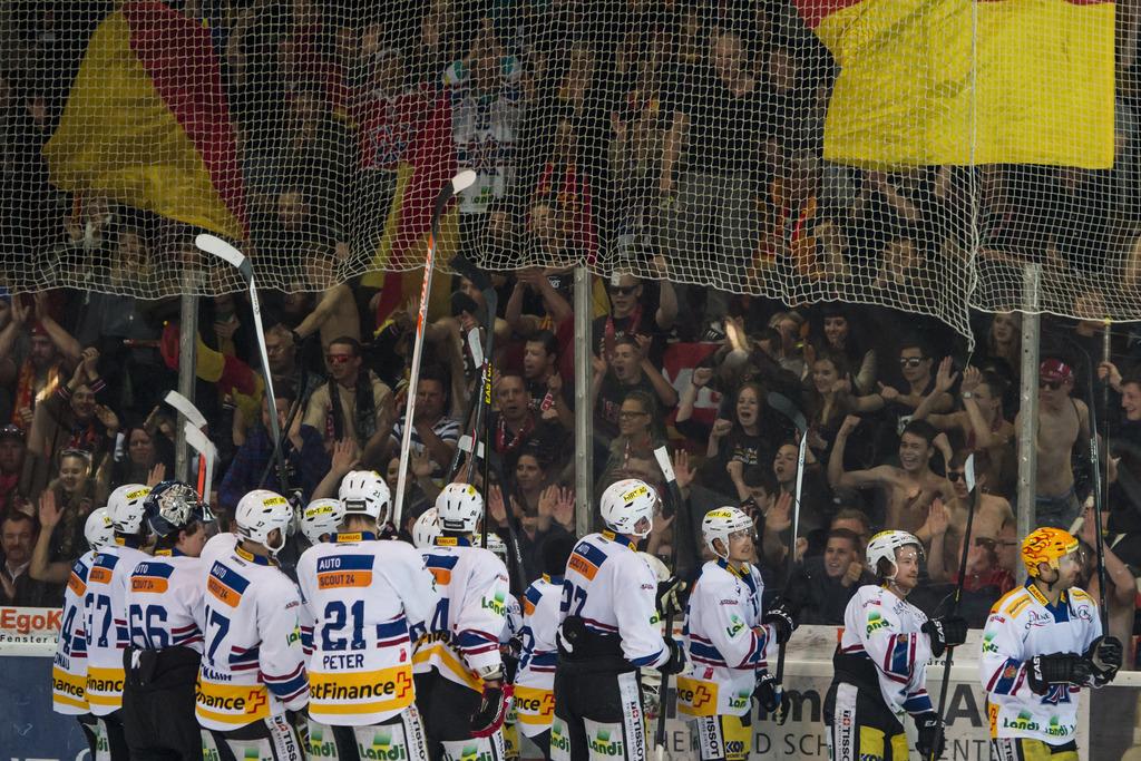 Samedi, la formation de Kevin Schläpfer voudra soulager ses supporters. [KEYSTONE - Jean-Christophe Bott]