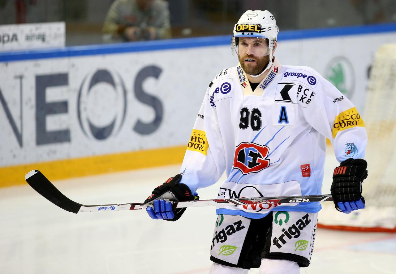 Dubé vit une saison "en dents de scie" avec Gottéron. [EQ Images - Pascal Müller]