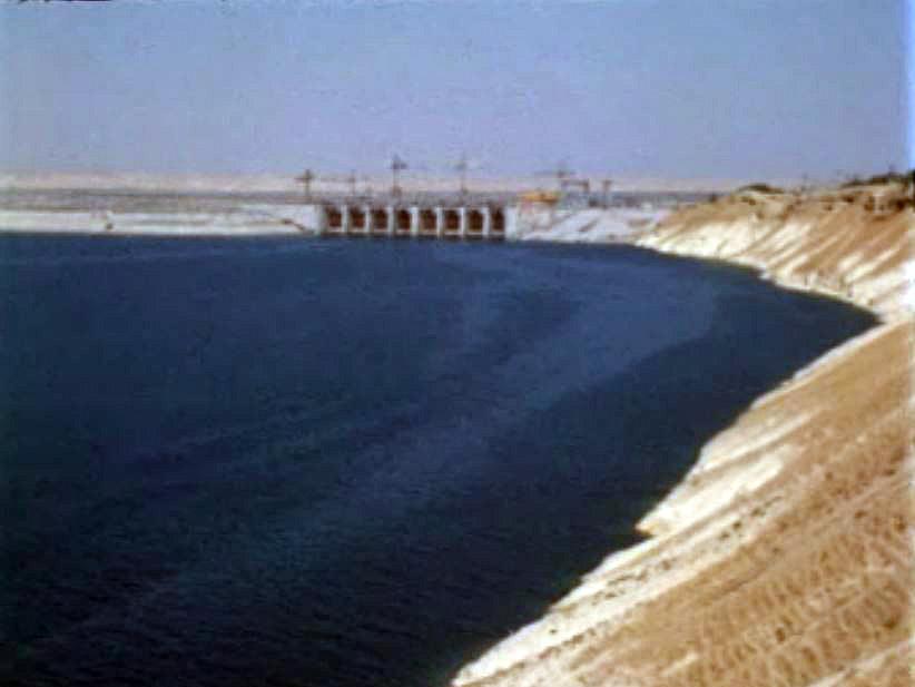 L'aide de l'URSS pour la construction du barrage sur l'Euphrate. [RTS]