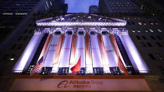 Alibaba a réalisé la plus grosse entrée en bourse de l'histoire [AP Photo/Mark Lennihan]
