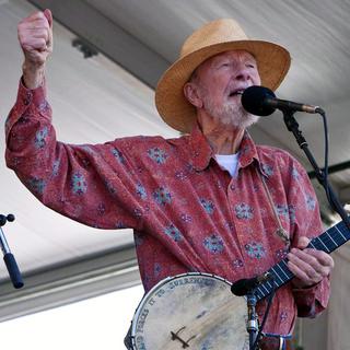 Considéré comme un des pionniers de la musique folk, Pete Seeger est décédé à l'âge de 94 ans. [EPA/Keystone - Skip Bolen]