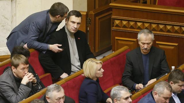 Ukraine parlement Vitali Klitschko [EPA/SERGEY DOLZHENKO]