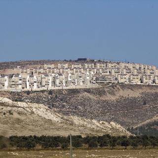Colonie israélienne de Pisgot, près de Ramallah, en Cisjordanie. [Ahmad Gharabli]