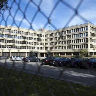 Le siège du Service de renseignement de la Confédération (SRC) à Berne. [Keystone - Peter Schneider]