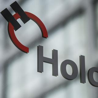 Holcim, fondé en 1912, emploie environ 71'000 personnes dans quelque 70 pays et a réalisé en 2013 un chiffre d'affaires de 19,7 milliards de francs. [Ennio Leanza]