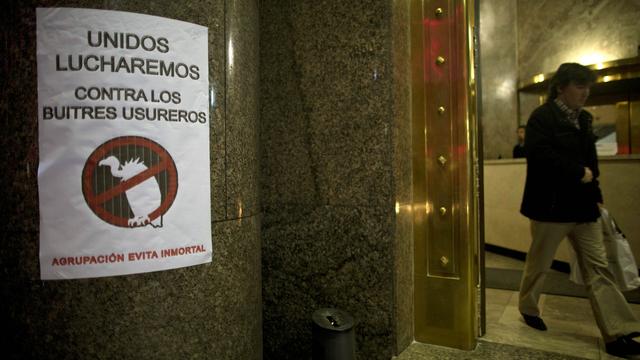 L'Argentine a jusqu'à mercredi pour commencer à rembourser les fonds "vautours" [AP Photo - Natacha Pisarenko]