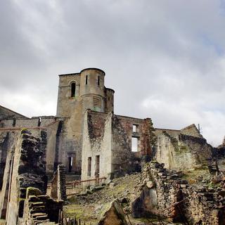 Oradour-sur-Glâne, en ruines, a été conservé en l'état depuis 1944. [Pierre Andrieu]