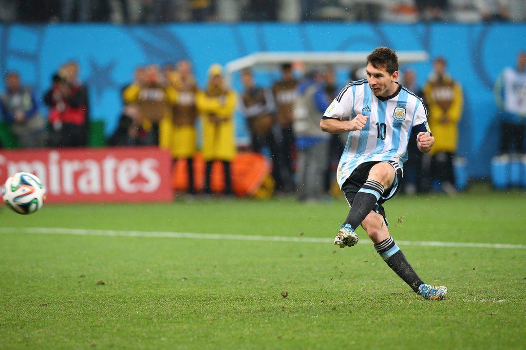 Un penalty lors de la séance et c'est tout. Messi n'aura pas vraiment crevé l'écran. [KEYSTONE - Srdjan Suki]