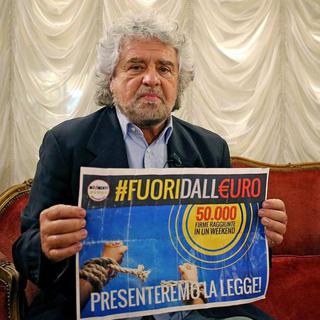 Le Mouvement 5 étoiles de Beppe Grillo a recueilli 50'000 signatures. [key - EPA/Alessandro di Meo]