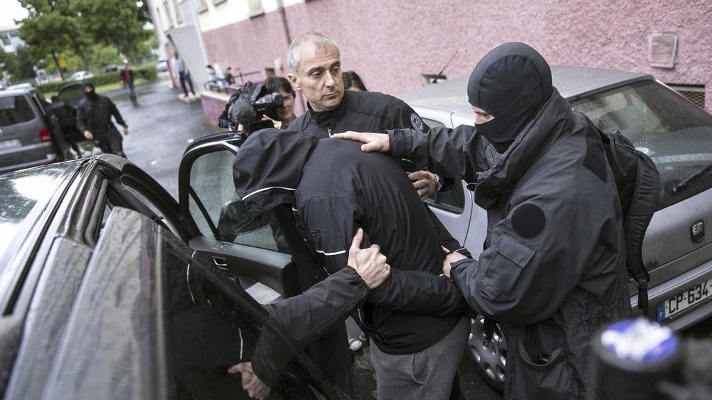 Les interpellations liées au djihad se multiplient en France. [AP Photo/Jean Francois Badias]
