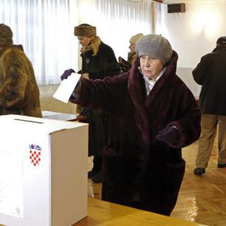 La participation aux présidentielles n'est pas élevée en Croatie. [EPA/Keystone - Antonio Bat]