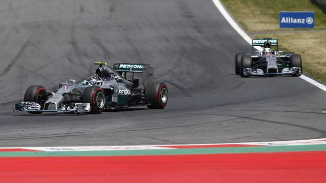 Parti en 2e ligne, Rosberg a signé une 7e victoire pour Mercedes en 8 GP cette saison. [Darko Vojinovic]