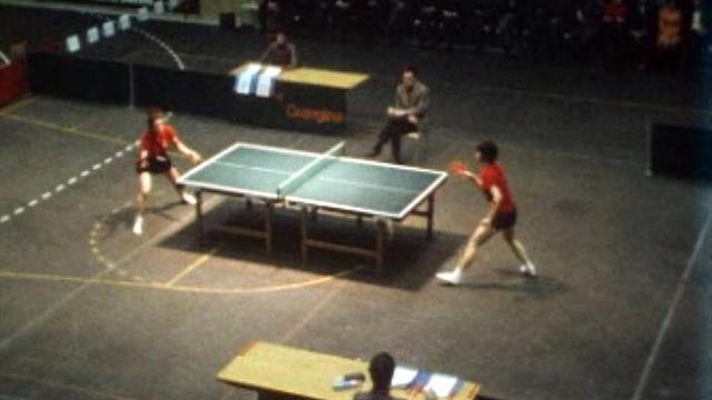 Des joueurs chinois de ping-pong sont accueillis en Suisse. [RTS]