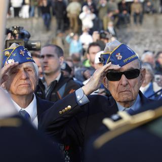 Des vétérans à l'honneur lors des 70 ans du débarquement. [AP Photo/Thibault Camus]