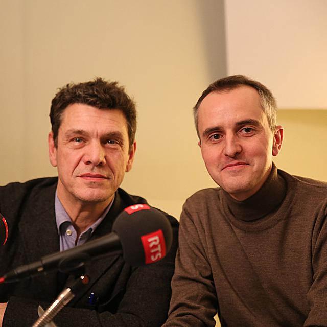 Le chanteur et écrivain Marc Lavoine au micro de Bertrand Bichaud. [RTS - Delphine Houdemond]