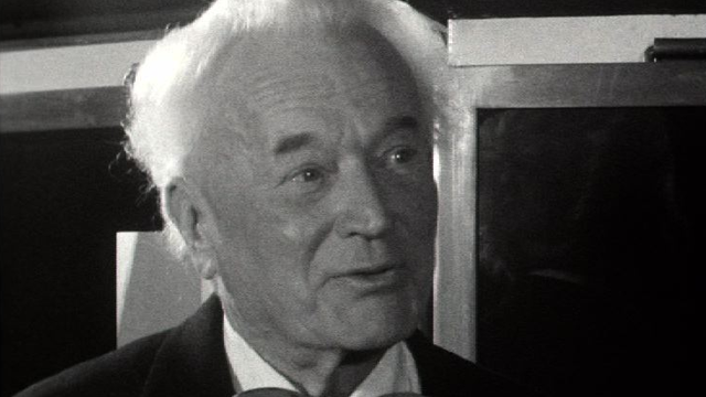 Hans Wilsdorf, créateur de l'entreprise Rolex, en 1959. [RTS]