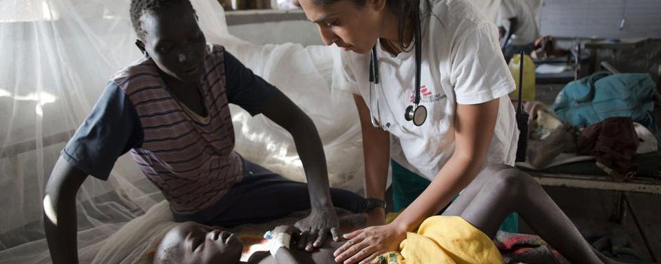 Hôpital de Médecins Sans Frontières à Lankien, Soudan du Sud, 19.01.2015. [EPA/Keystone - Karel Prinsloo/Médecins Sans Frontières]