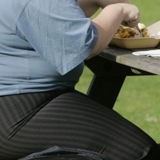 En Suisse en 2017 selon l'OFS, 42% des Suisses étaient en surpoids ou obèses. [Kirsty Wigglesworth]