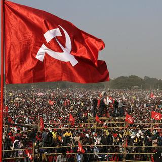 Dimanche 27 décembre: meeting du Parti communiste indien avant son assemblée à  Kolkata. [AP/Keystone - Bikas Das]