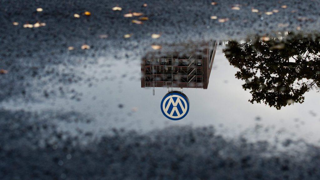 Le scandale VW met aussi en danger de nombreux sous-traitants du géant de l'automobile. [EPA/Keystone - Julian Stratenschulte]