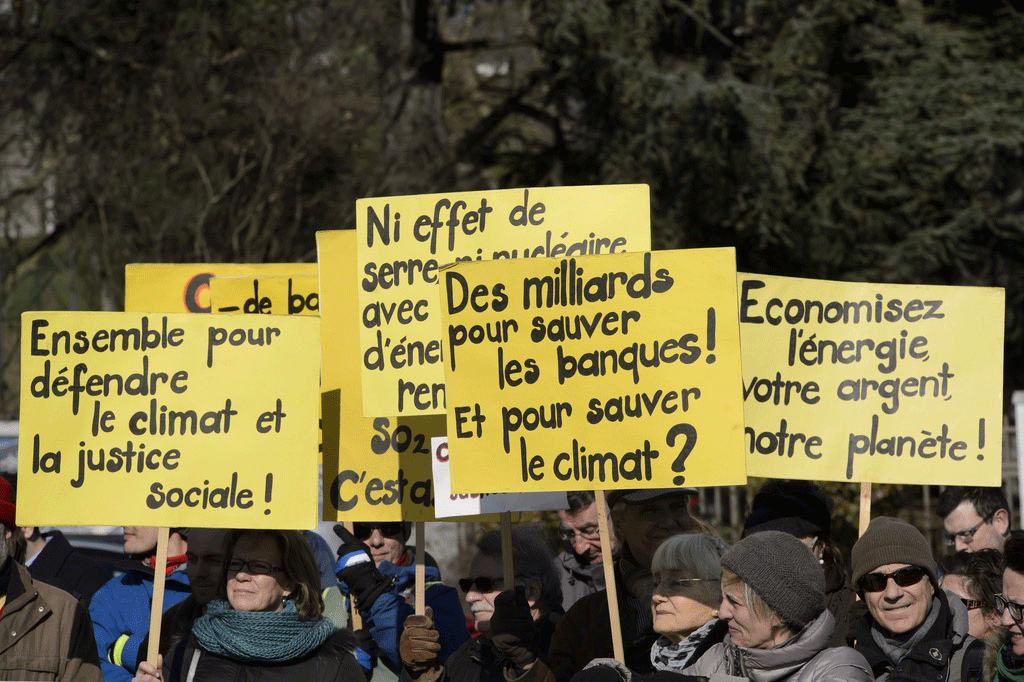 Des manifestations en faveur du climat sont prévues dans le monde ce week end, et comme ici à Genève, mercredi 11 février 2015. [Martial Trezzini]