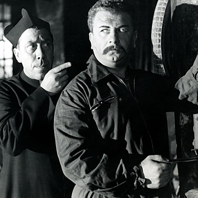 Fernandel et Gino Cervi dans "Le petit monde de Don Camillo". [AFP]