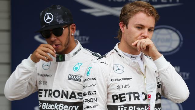 Nico Rosberg a critiqué la manoeuvre réalisée au départ du GP des USA par son coéquipier Lewis Hamilton. [Race Press]