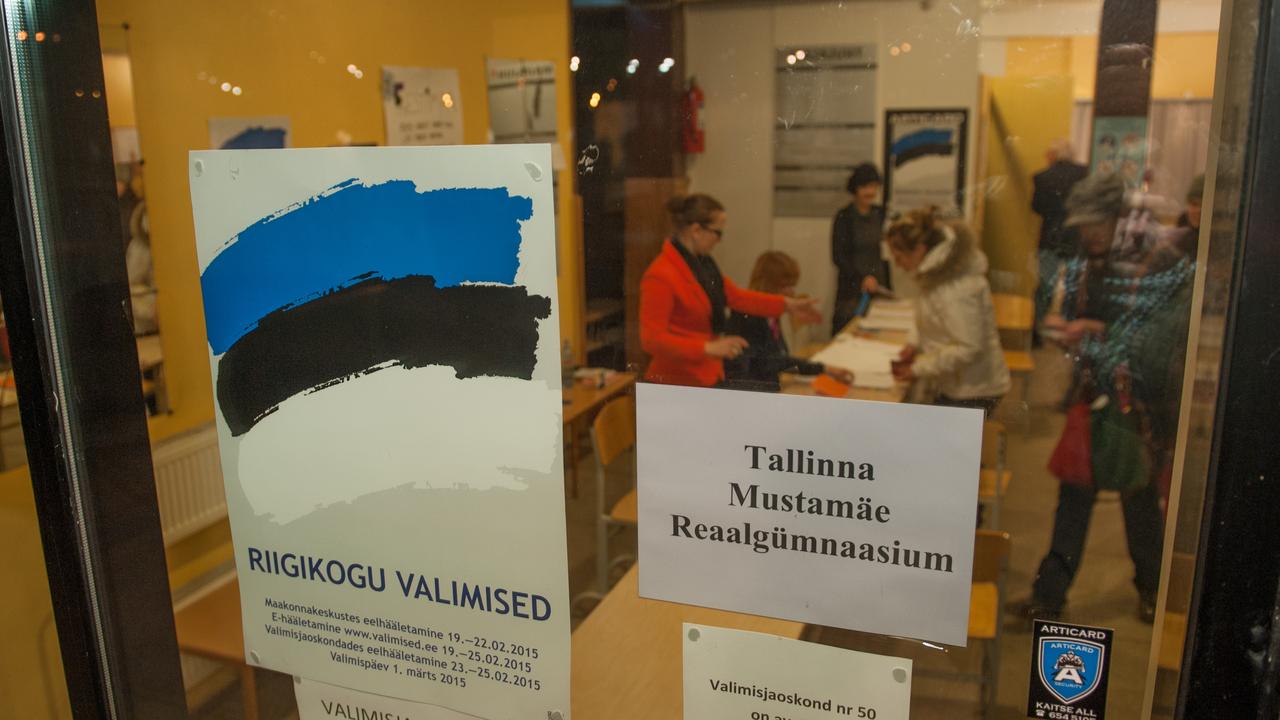 Estonie votations. [AFP - Raigo Pajula]