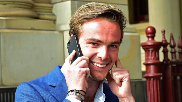 Giedo Van der Garde peut avoir le sourire. Il a gagné son combat contre Sauber. [Julian Smith]