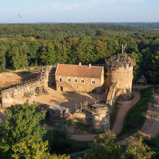 Le château de Guédelon en construction. [D.Glicksman]