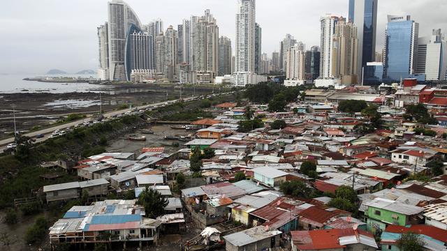 Du paradis fiscal au bidonville de Panama City. [Carlos Jasso]