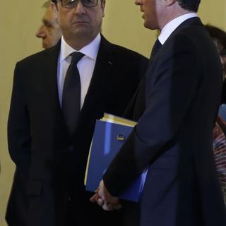 François Hollande et manuels Valls, ce vendredi matin à l'Elysée. [AFP - Philippe Wojazer]