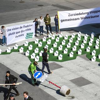 L'initiative des jeunes Verts demande que les zones constructibles n'augmentent plus en Suisse. [Keystone - Peter Schneider]