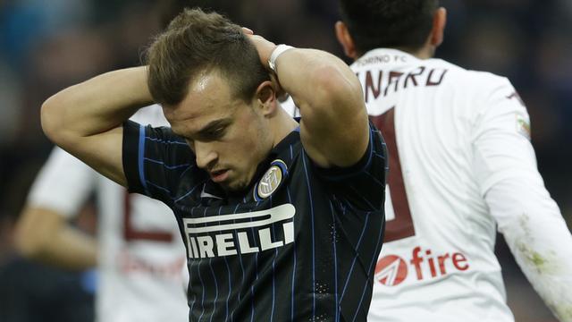 Shaqiri a demandé à être remplacé après 24 minutes de jeu face à Cesena. [Keystone - Luca Bruno]