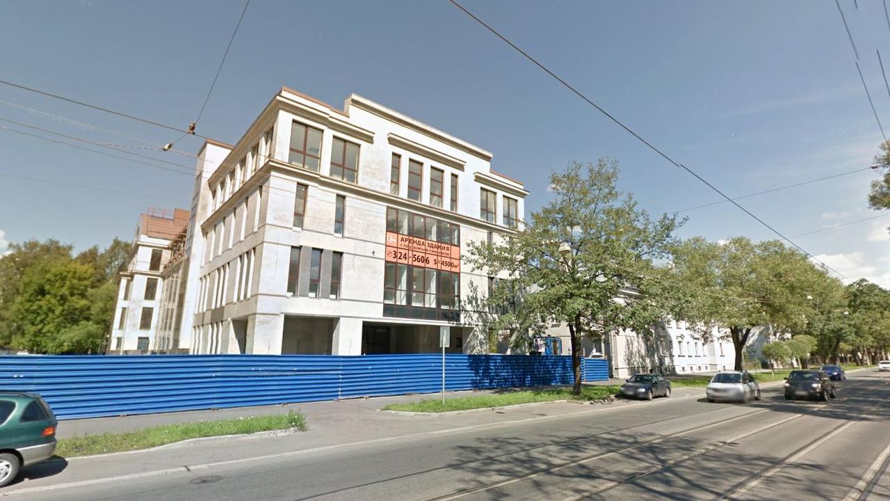 L'"usine à trolls" serait située dans cet immeuble sis rue Savushkina à Saint-Pétersbourg. (image datant de 2012) [Google Street View]