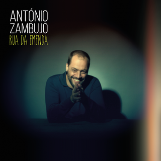 Pochette de l'album "Rua da Emenda" d'Antonio Zambujo. [World Village]