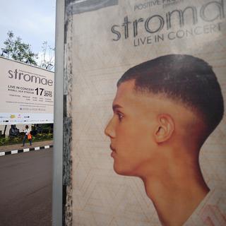 Affiches pour le concert de Stromae à Kigali (Rwanda) le 15 octobre 2015. [AFP - Tony Karumba]