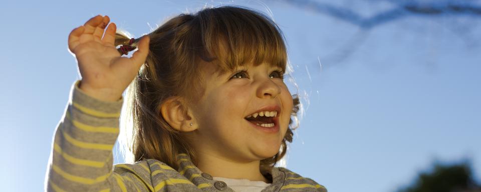 Enfant école enfantine. [Fotolia - ricardoferrando]