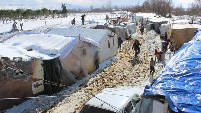 Camp de réfugiés syriens dans la Bekaa libanaise, janvier 2015. [STR/AFP]